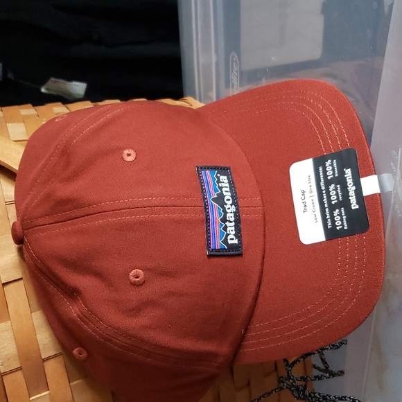 Patagonia Other - Patagonia P6 Big Label Trad Hat Ball Cap Barn Red NWT one size